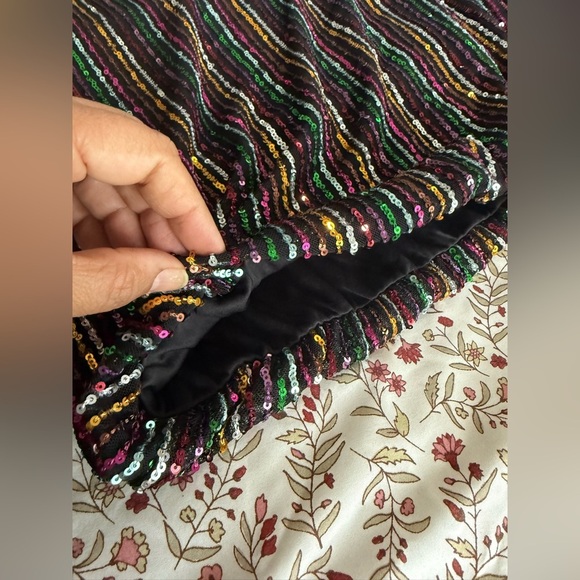 Ali & Jay Multicolor Sequin Striped Long Sleeve Crop Top  Party Holiday Blouse L - Picture 9 of 11